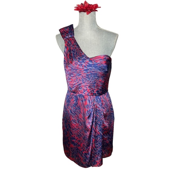 BCBGeneration Raspberry Red Multi One -Shoulder Cocktail Dress Sz 8 - Picture 2 of 16